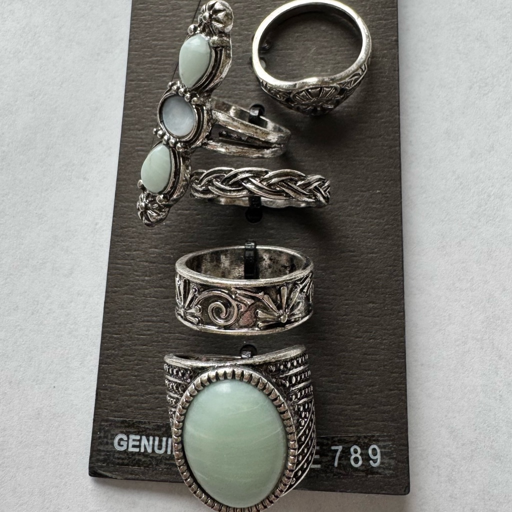 Shyanne- 5 Pieces Of Silver Light Green Stone Rings